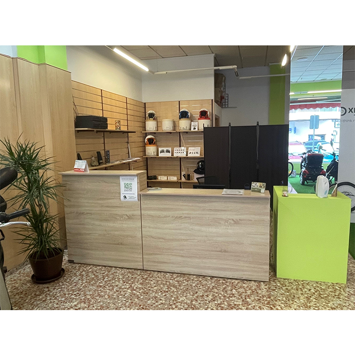 EcomotorsGandia — Interior