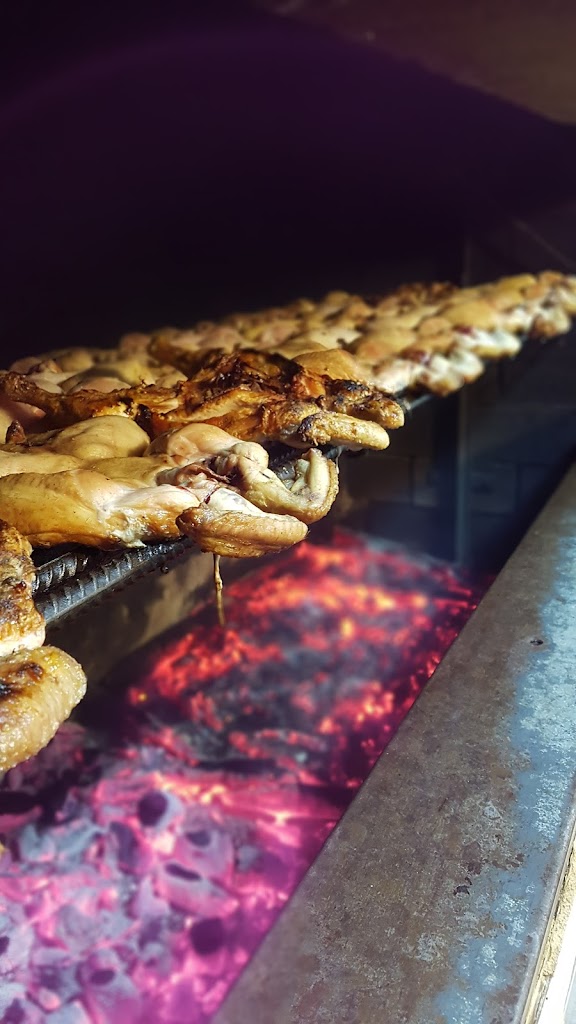 Bar arepera el molino — Comida y bebida