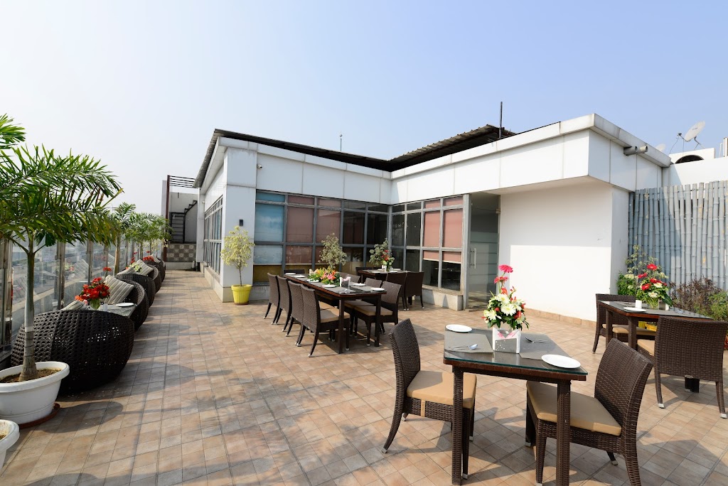 Deep Clarks Inn Lucknow