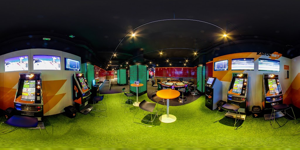 Salon de Juego c4sino kirol-bet, Avila