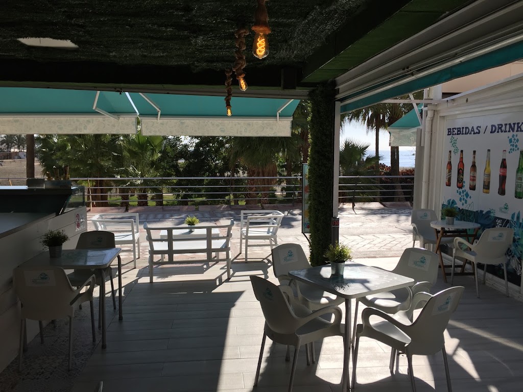 Cafeteria IceCoffee Benalmadena — Ambiente