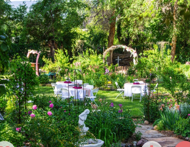 Caddy S Garden