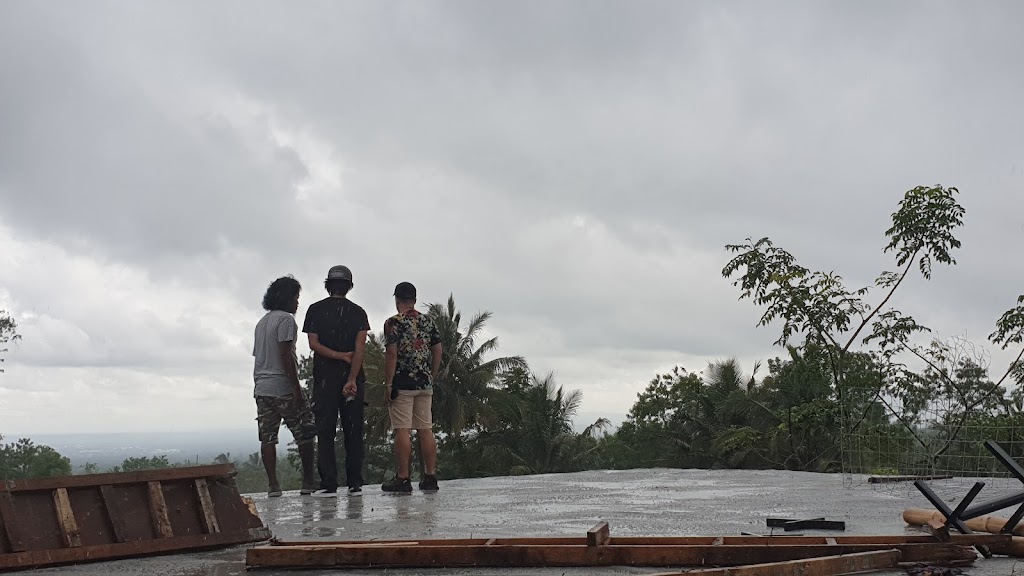 Bird Park Glamping Kaki Gunung