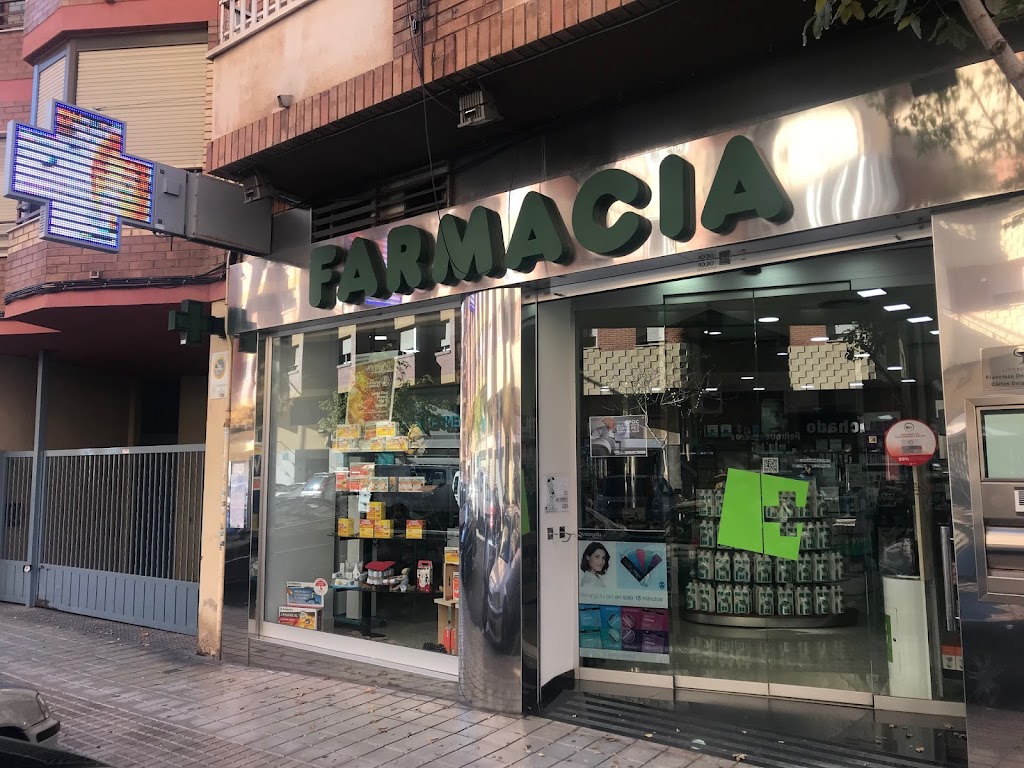 FARMACIA DELGADO CORREA CB