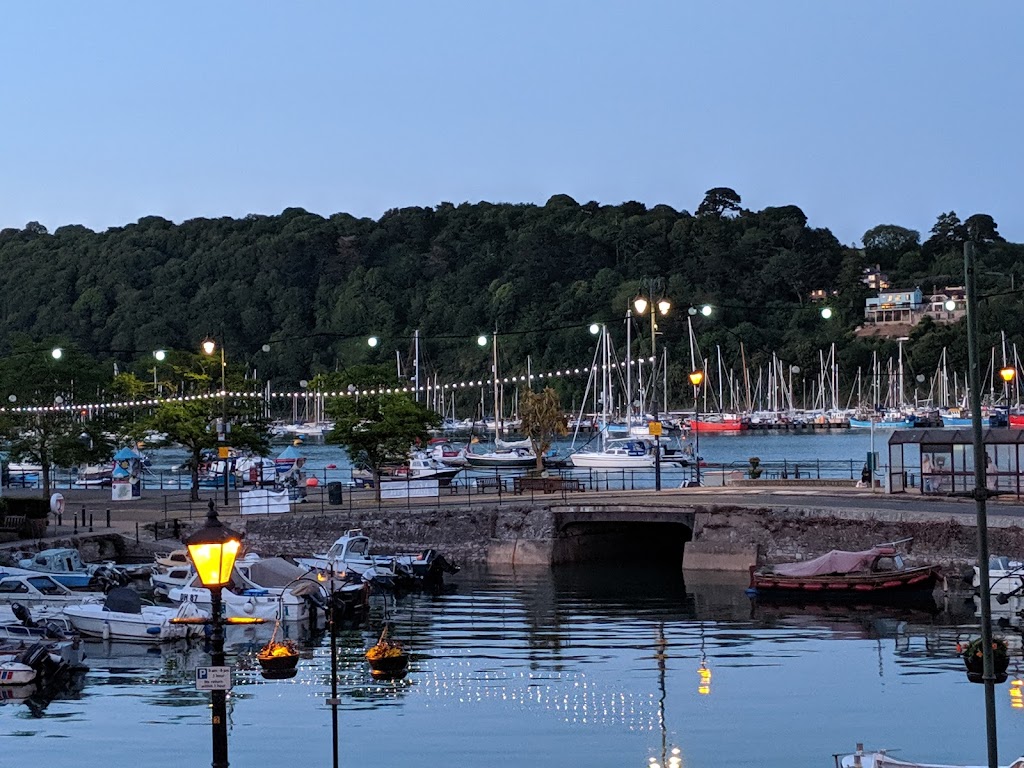 Dart Marina Yacht Harbour