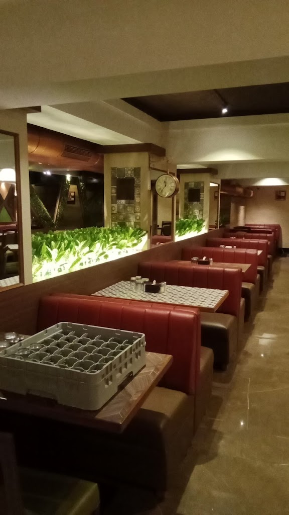 Marigold Family Restaurant And Bar