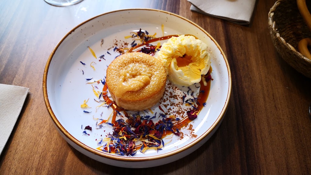 Syrah Cartagena — Comida y bebida