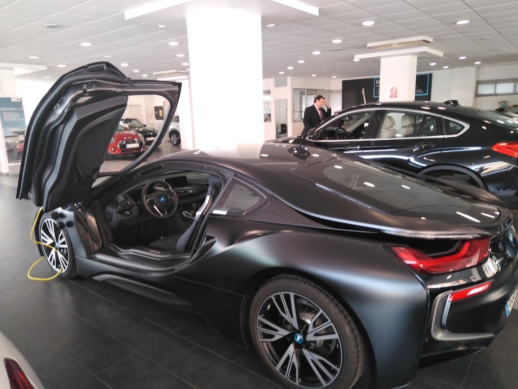 BMW Marcos Automocion - Cartagena — Interior