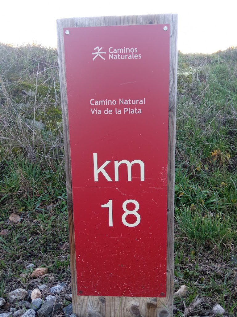 Camino Natural Via de la Plata. Tramo Carbajosa de la Sagrada-Alba de Tormes