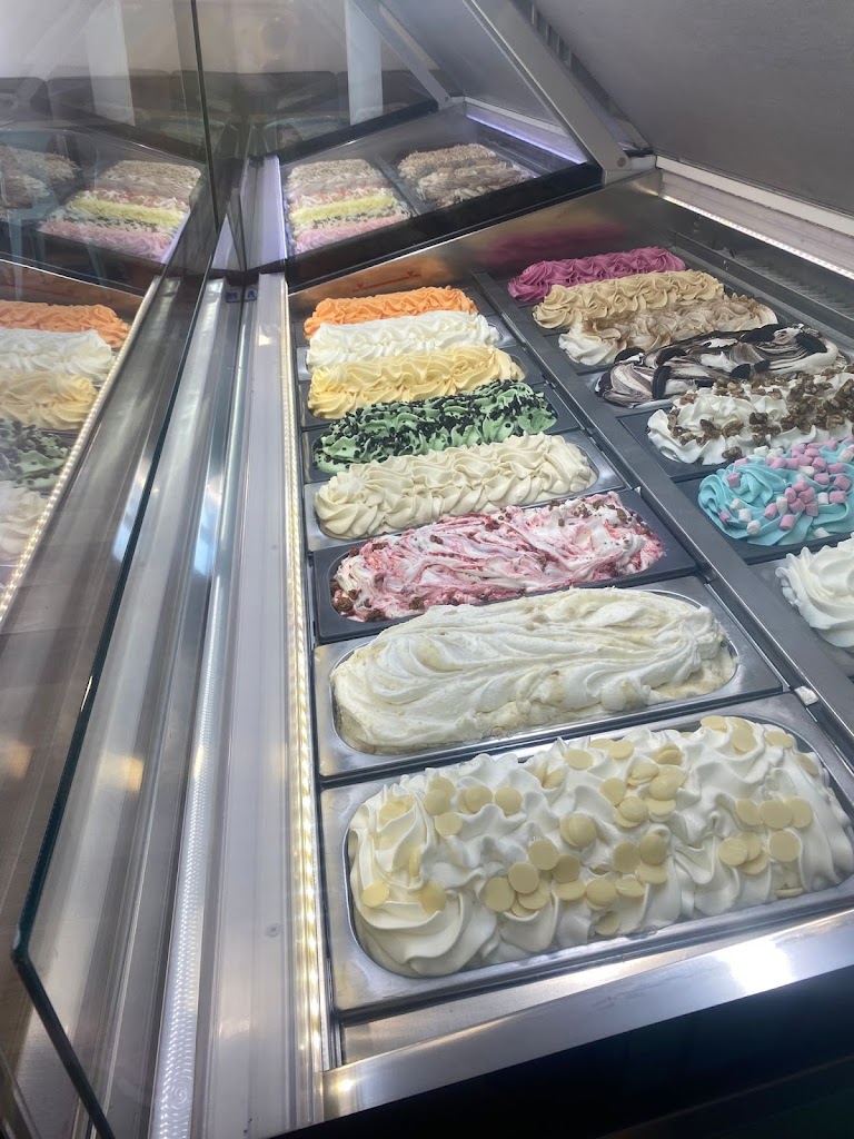 Heladerias La Rosa La Zubia