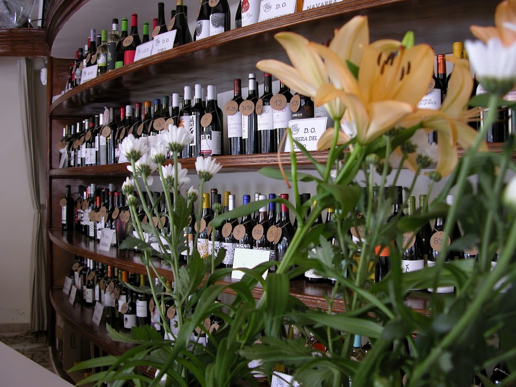 Vins i Mes Vinoteca_Benetusser