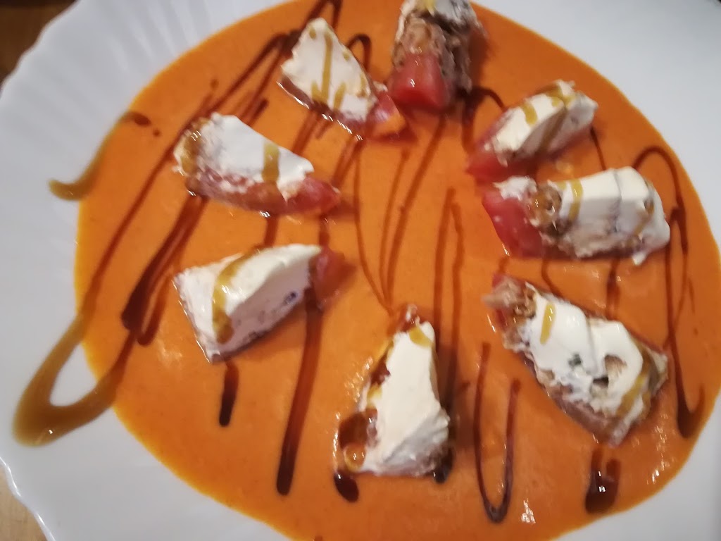 Restaurante Meson Don Fernando — Comida y bebida