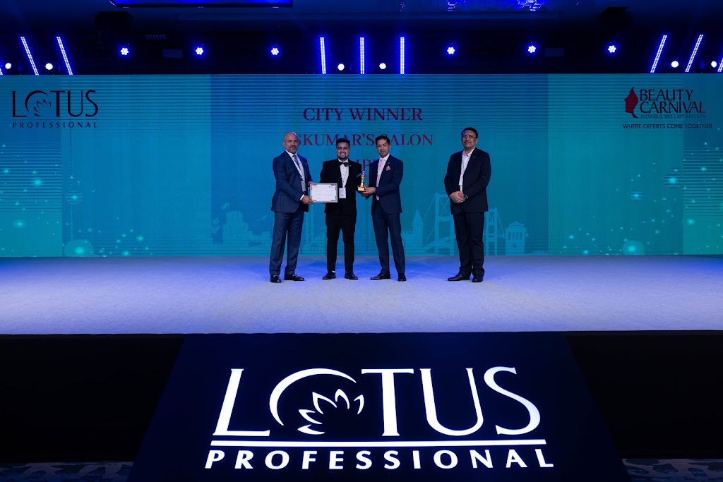 S Kumar S Women S Salon