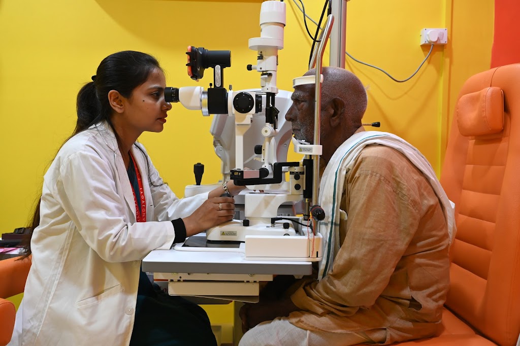 Akhand Jyoti Eye Hospital Chhapra