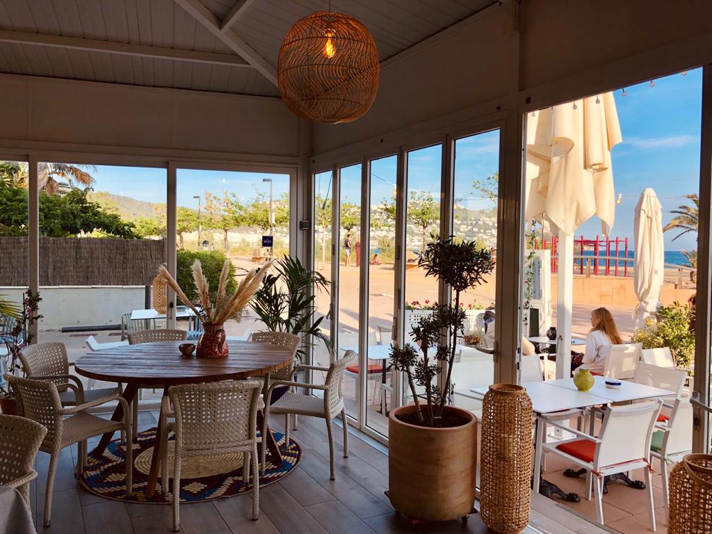 IRIS RESTAURANTE & BAR