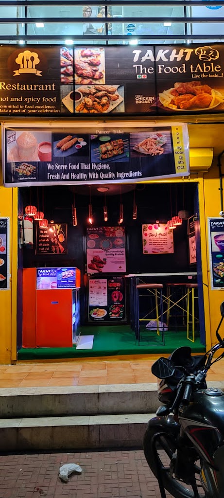 Takht The Food Table