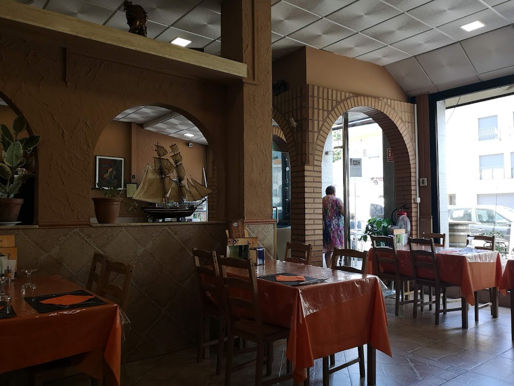 BAR-RESTAURANTE SONSONETE — Ambiente