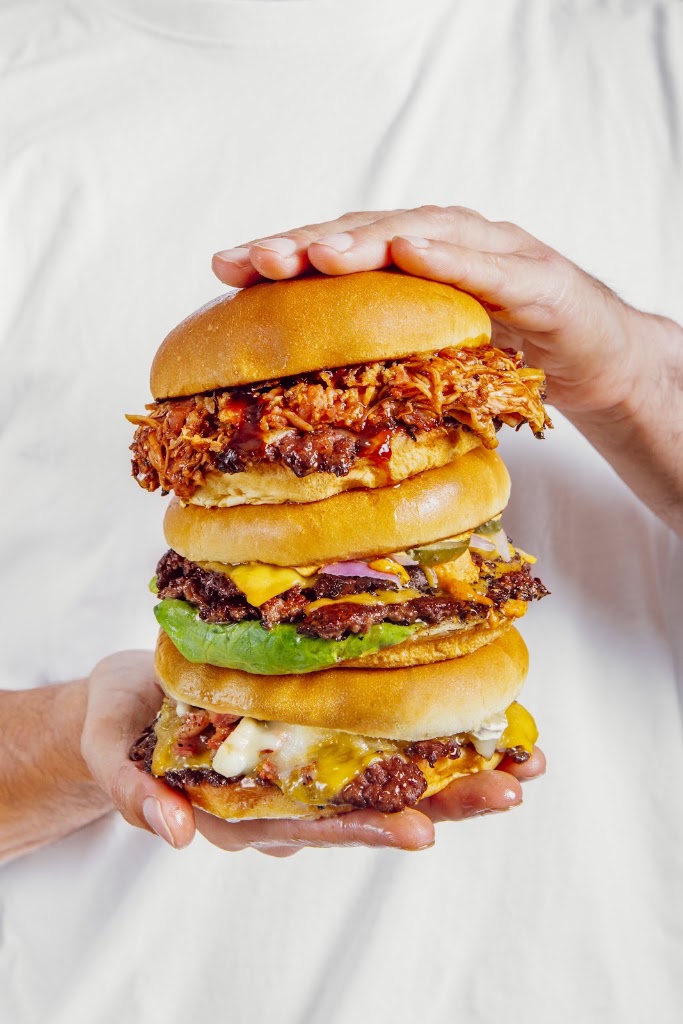 Sin Sentido Smash Burger Castelldefels — Comida y bebida