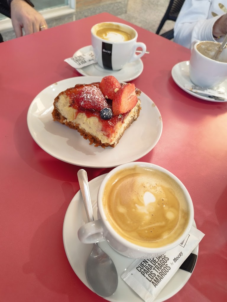 Cafeteria Bar COMO EN CASA — Pastel