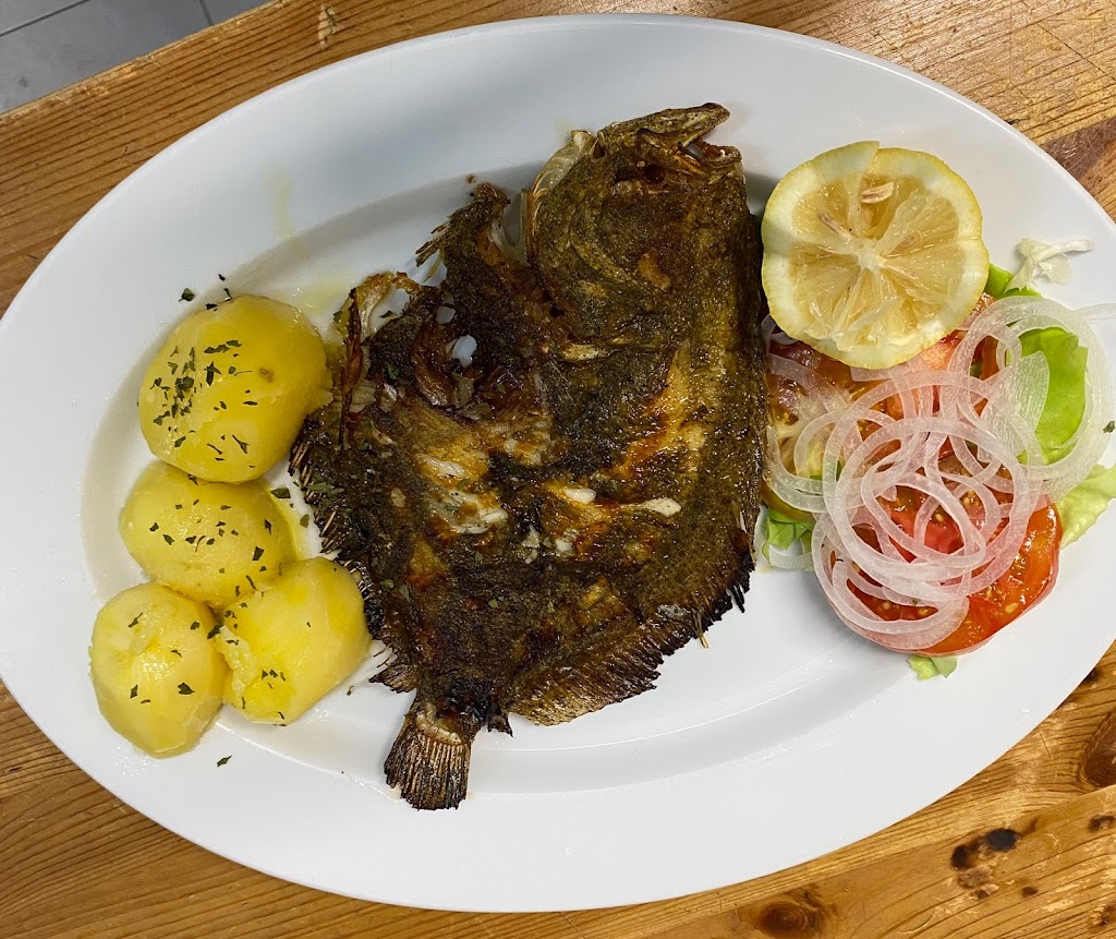 Asador Tellado — Comida y bebida