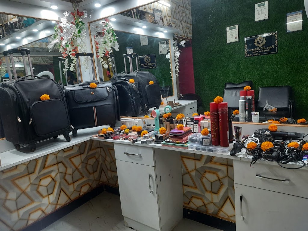 Priya Jp Makeovers Make Up Studio Academy