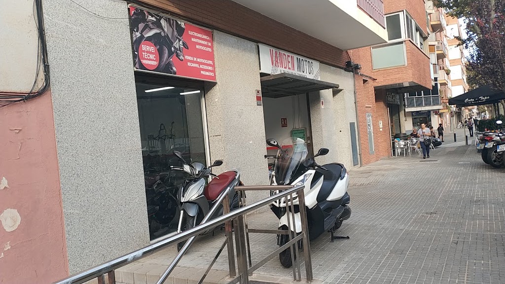 VANDEN MOTOS CORNELLA - TALLER DE MOTOS EN CORNELLA - SERVICIO OFICIAL KYMCO EN CORNELLA — Exterior