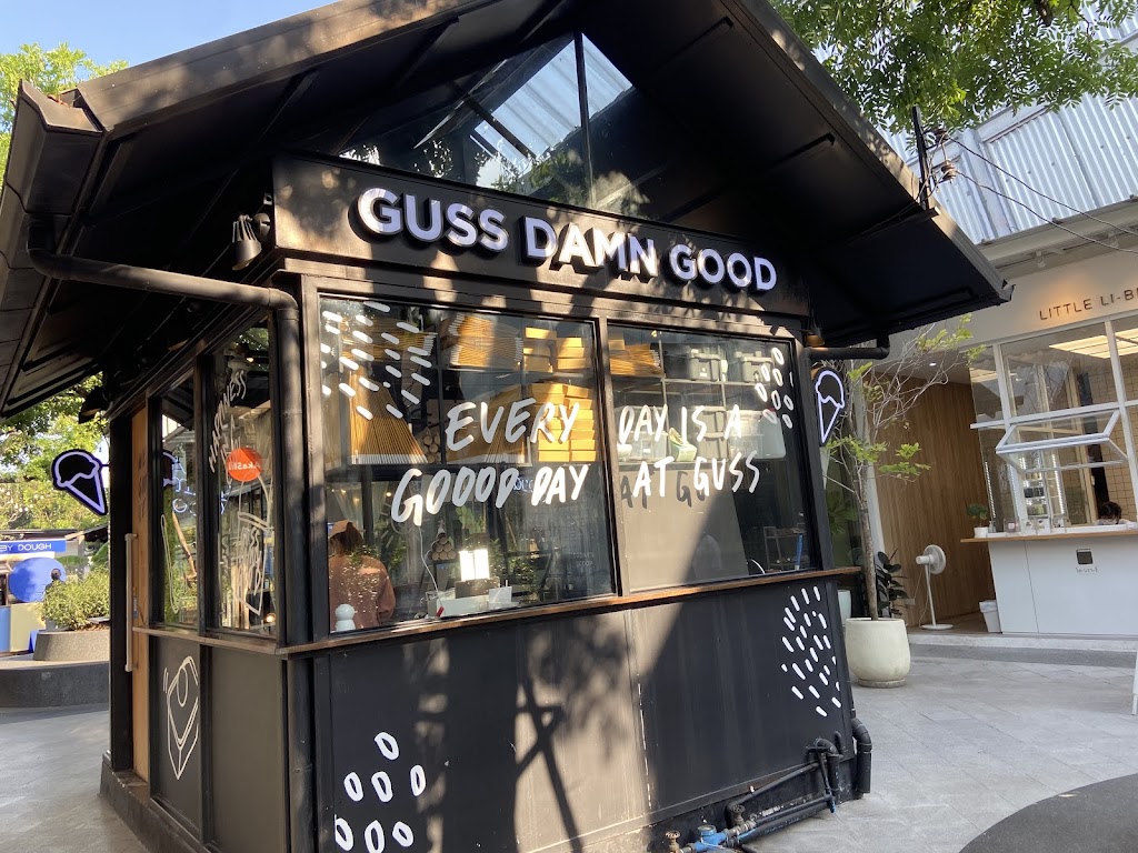 รูปภาพของ Guss Damn Good (The Circle)