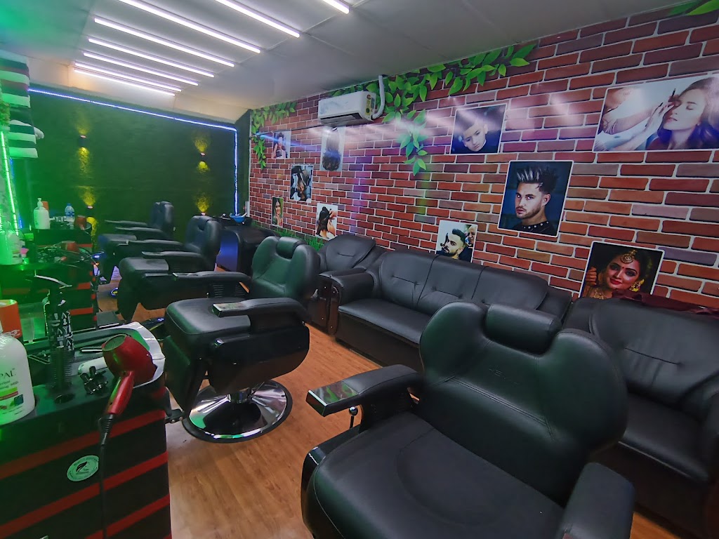 Star Look Family Saloon Dharapurm