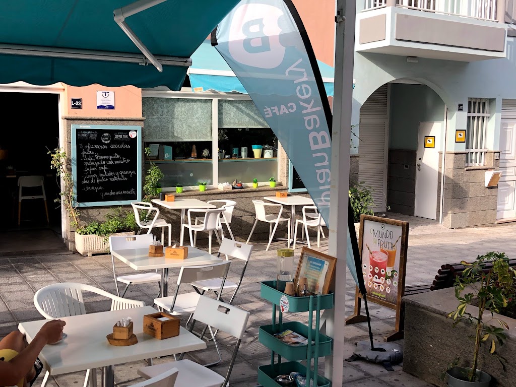 Plan Bakery Cafe — Ambiente