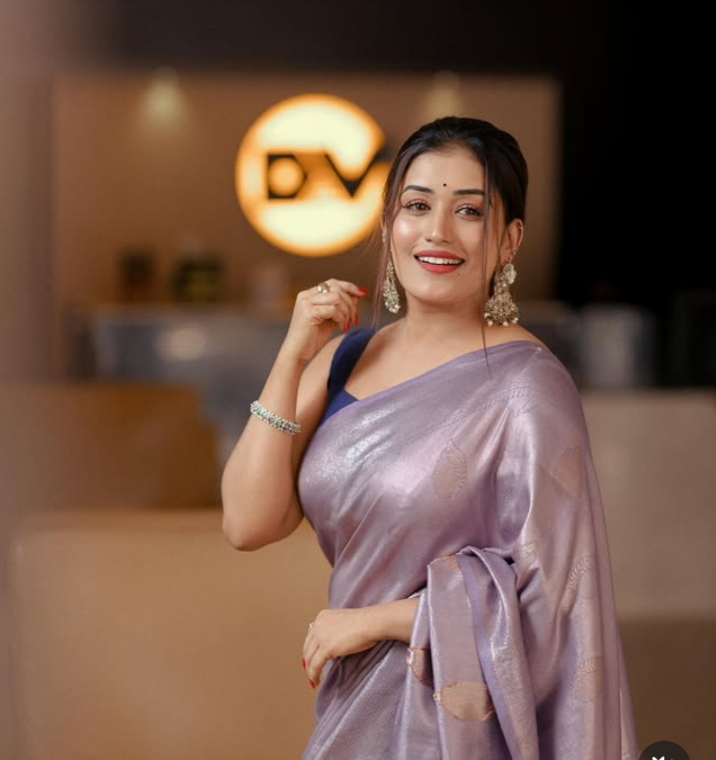 Ahaana Beauty Care Makeup Studio Makeup Artist Syamily Krishna