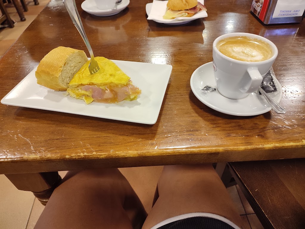 Hoyo 19 — Comida y bebida