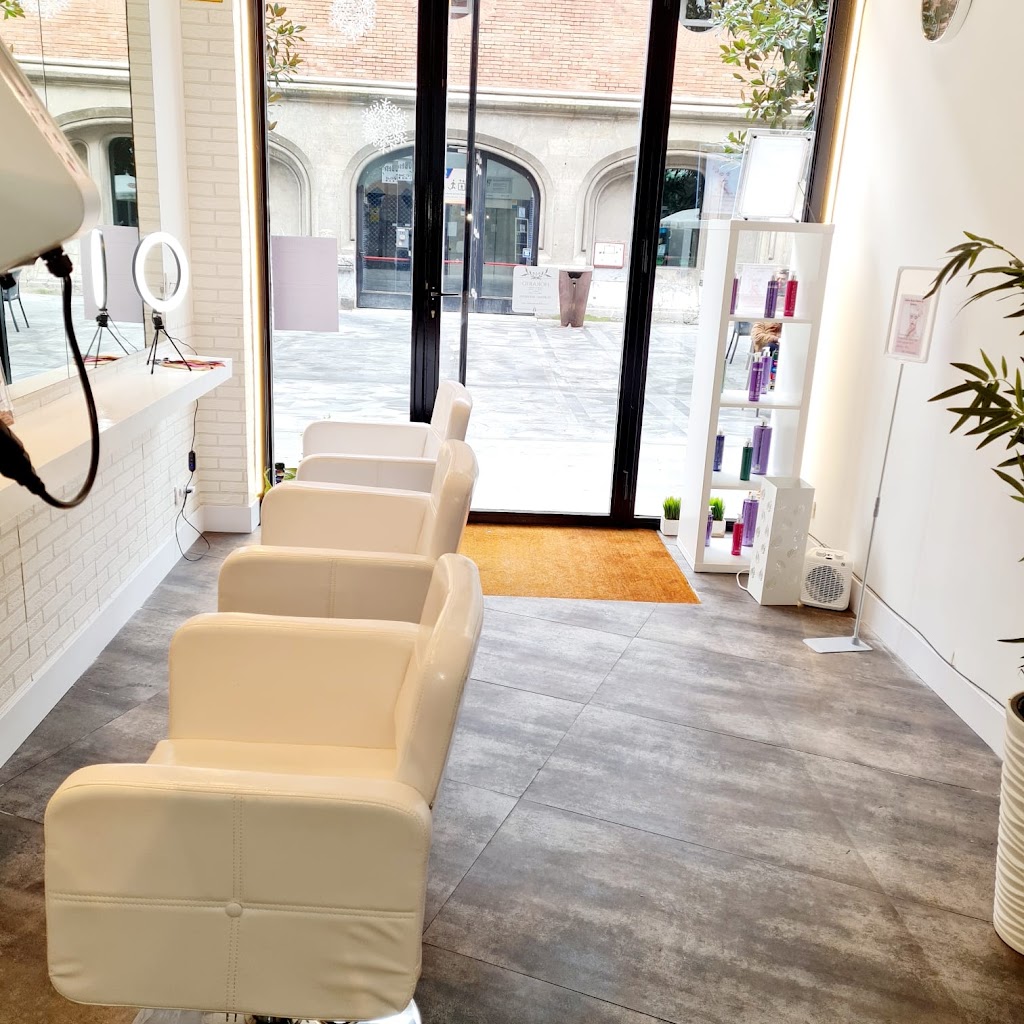 PELUQUERIA LABIOS ROJOS SALON DE BELLEZA — Interior