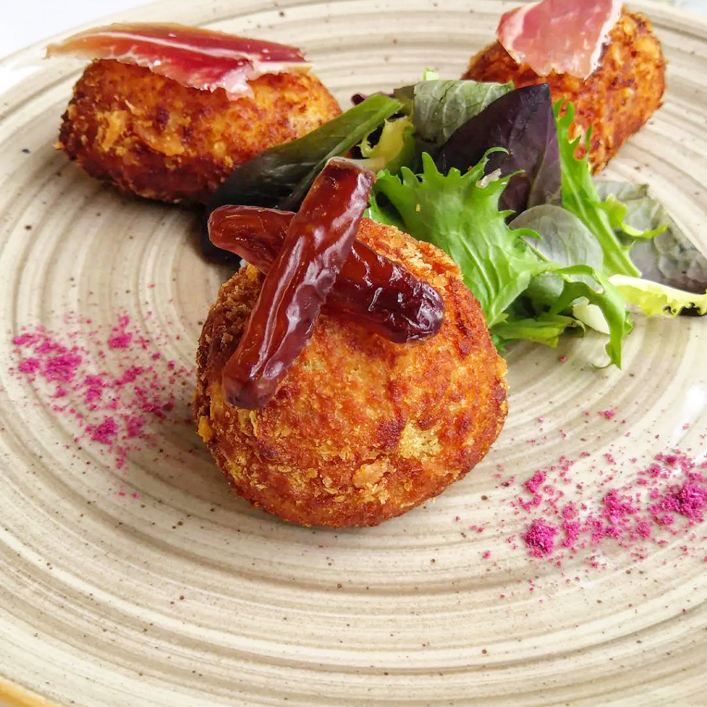 Bar restaurante El Parque "Sector V" — Arancini