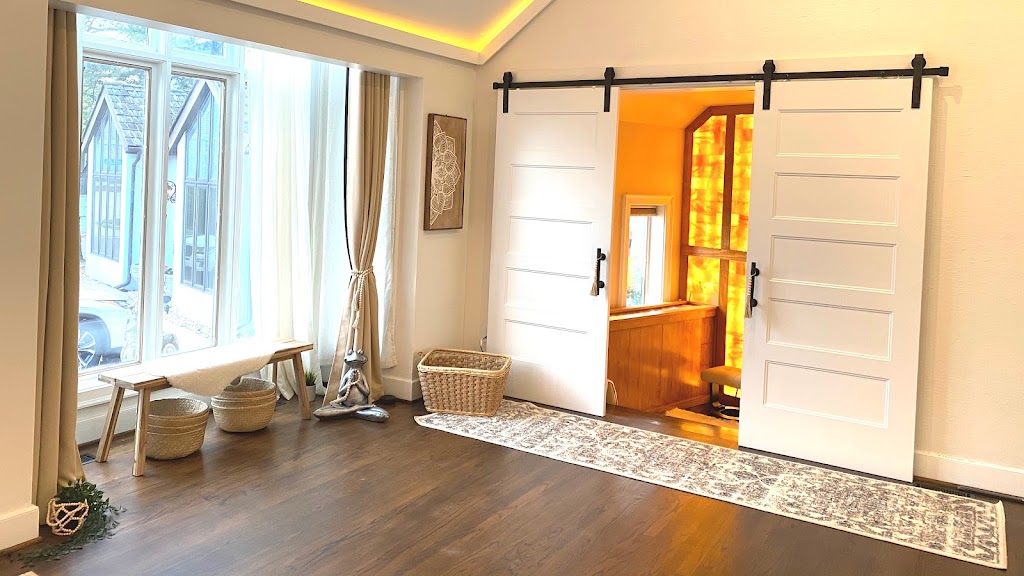  Pleasure House Point Yoga & Wellness