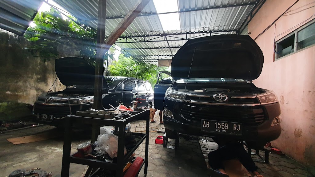 Bengkel Mobil JGRC