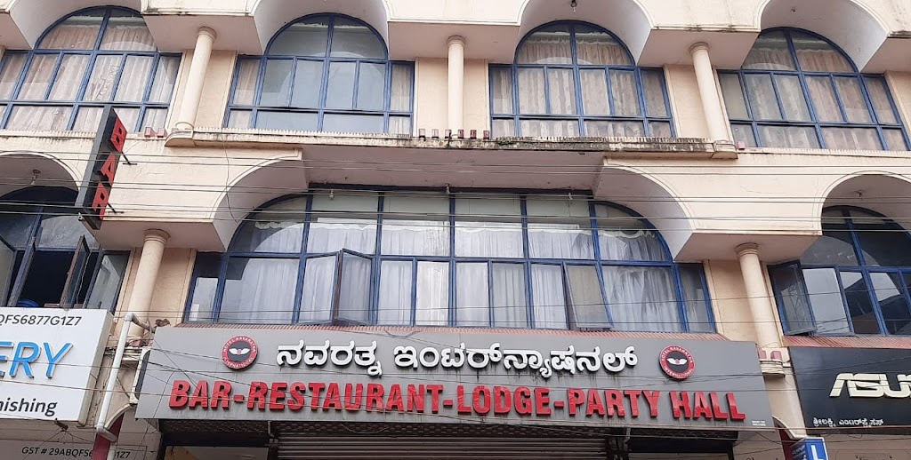Hotel Navaratna International