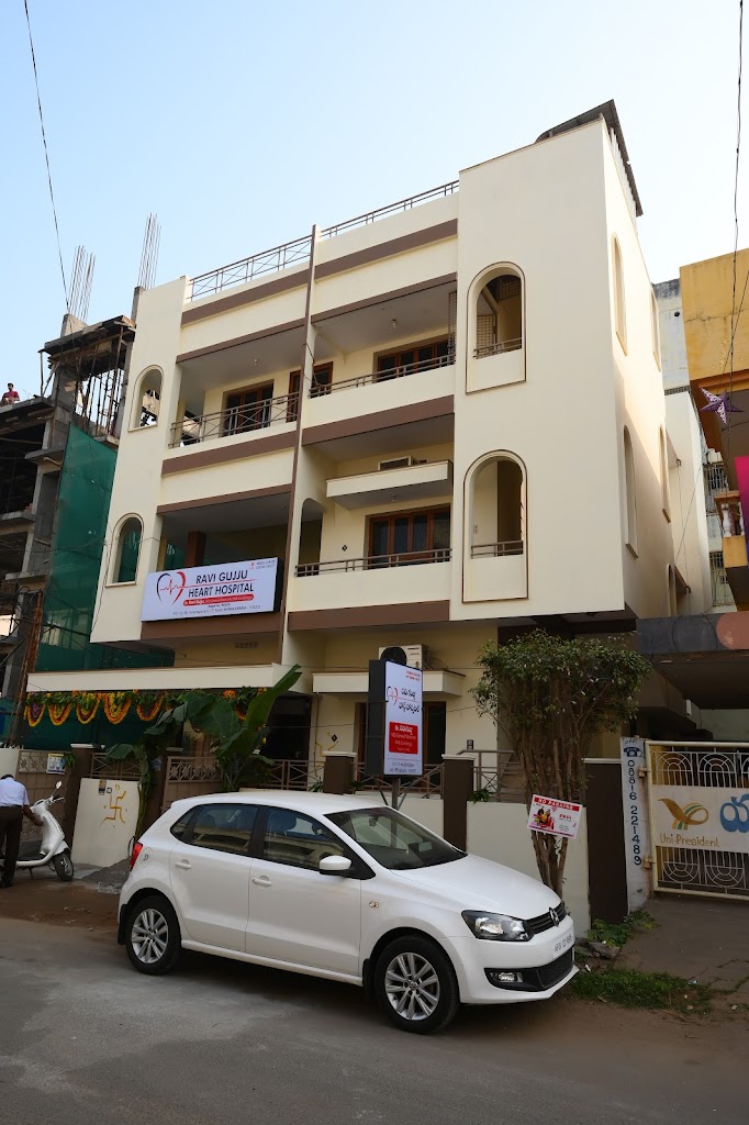 Dr. Ravi Gujju Heart Hospital Jp Road