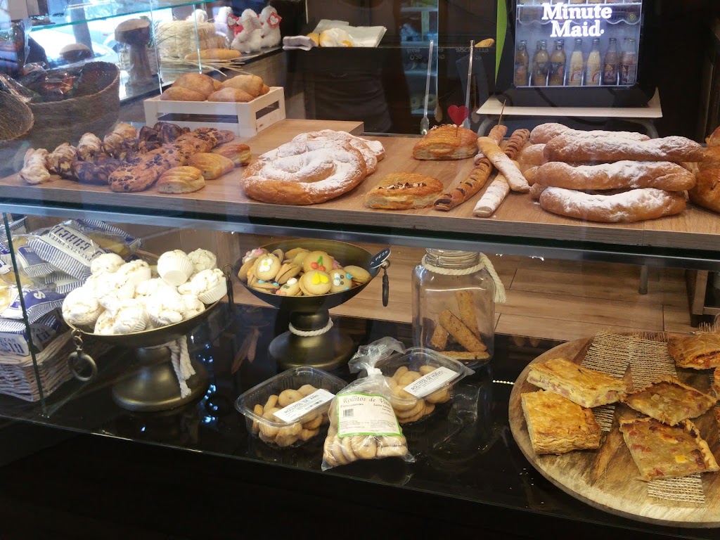 LA DOLCETA DE MARIA — Comida y bebida