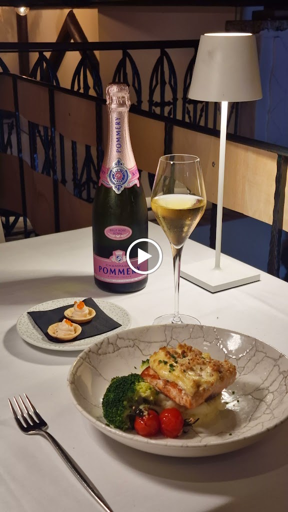Zebu Restaurante Asador — Videos