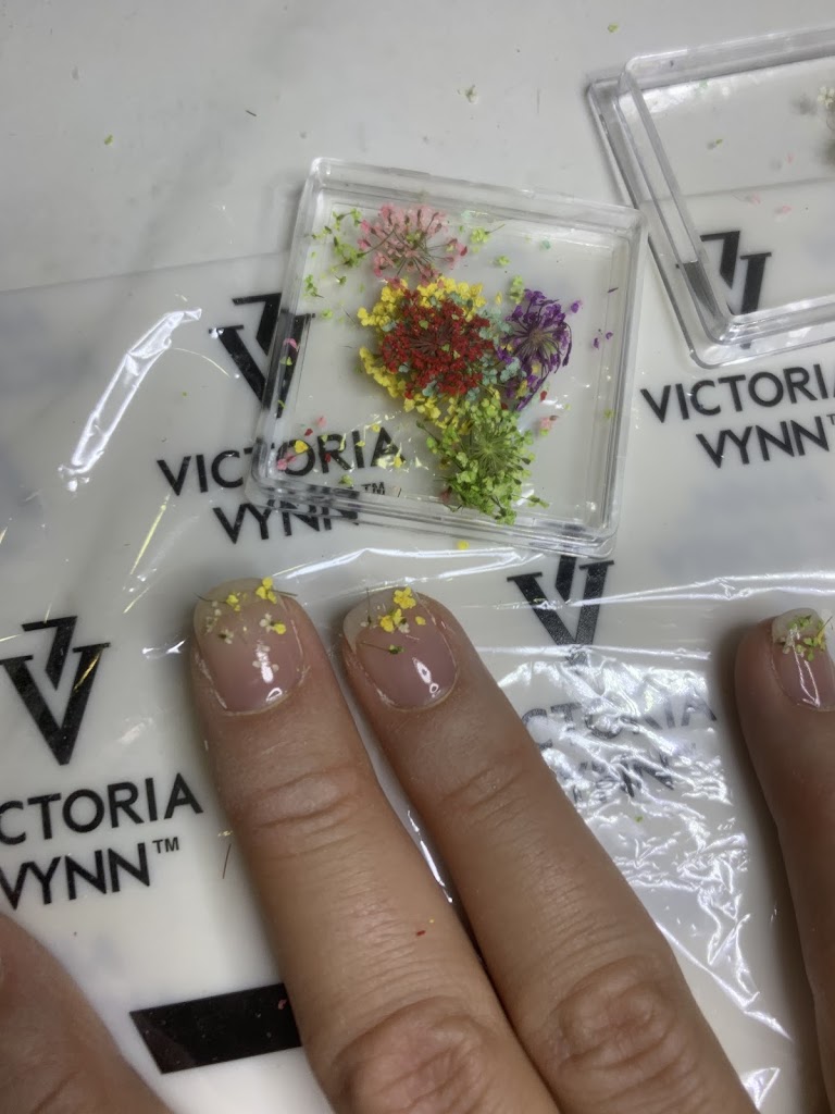 Chic & Chic — Manicura