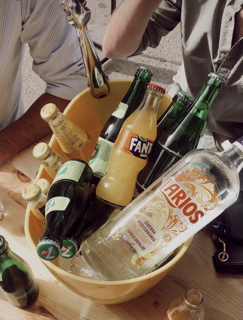 EL TRUEQUE.BAR — Comida y bebida