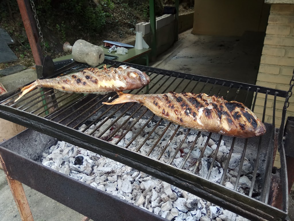 Aitan-Etxe Taberna — Comida y bebida