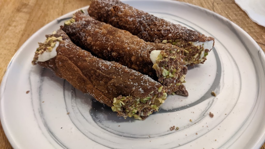 Cannoli