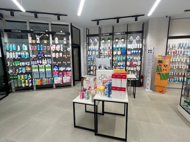 Farmacia Ldo Joaquin Luis Hernandez — Todas