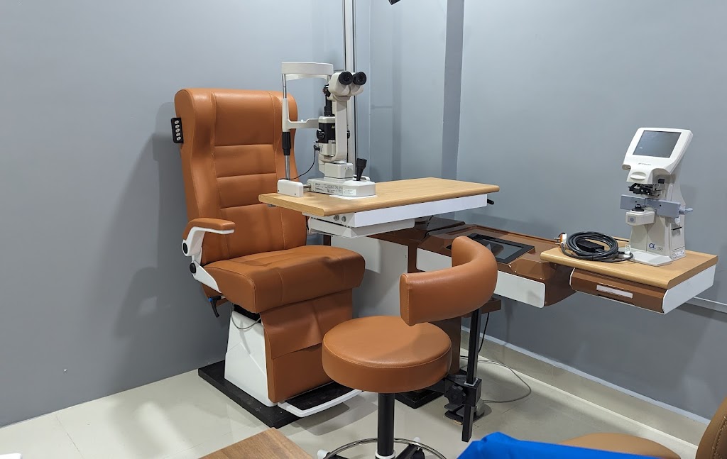 Clarity Eye Clinic And Opticals