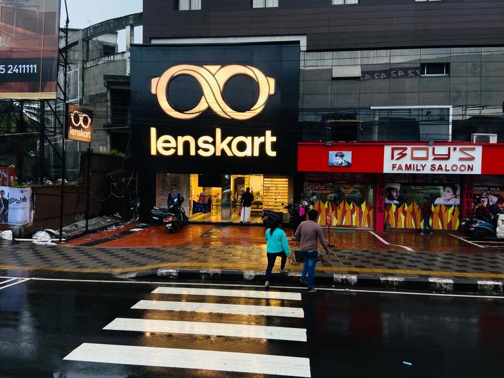 Lenskart Com Flagship Store At Mavoor Road Kozhikode