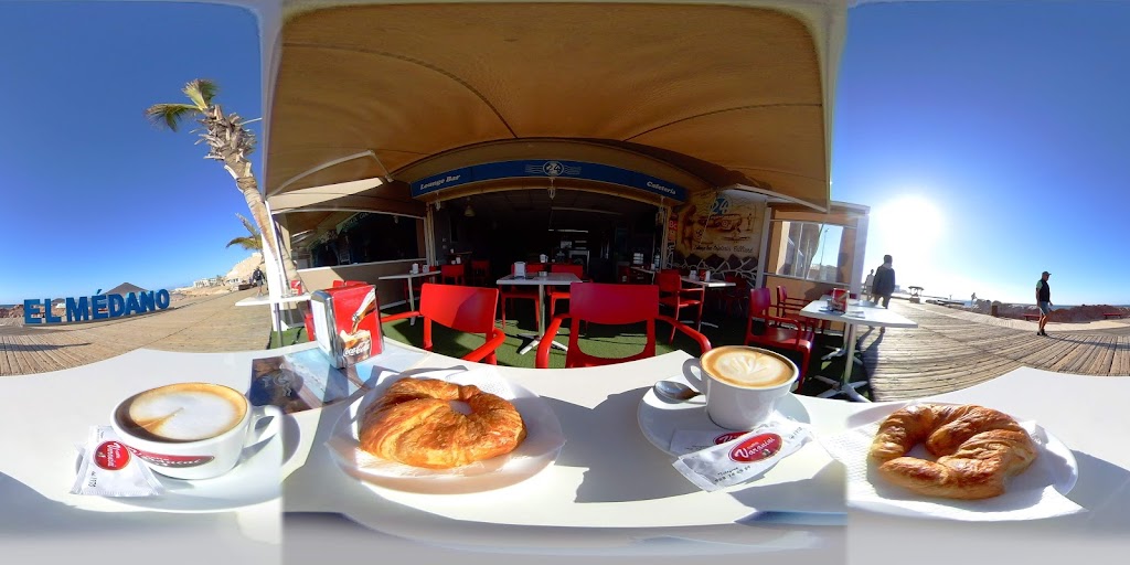 Paseo 24 Lounge Cafe — Street View y 360deg