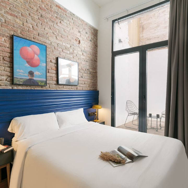 Arte Suites by Olala Homes