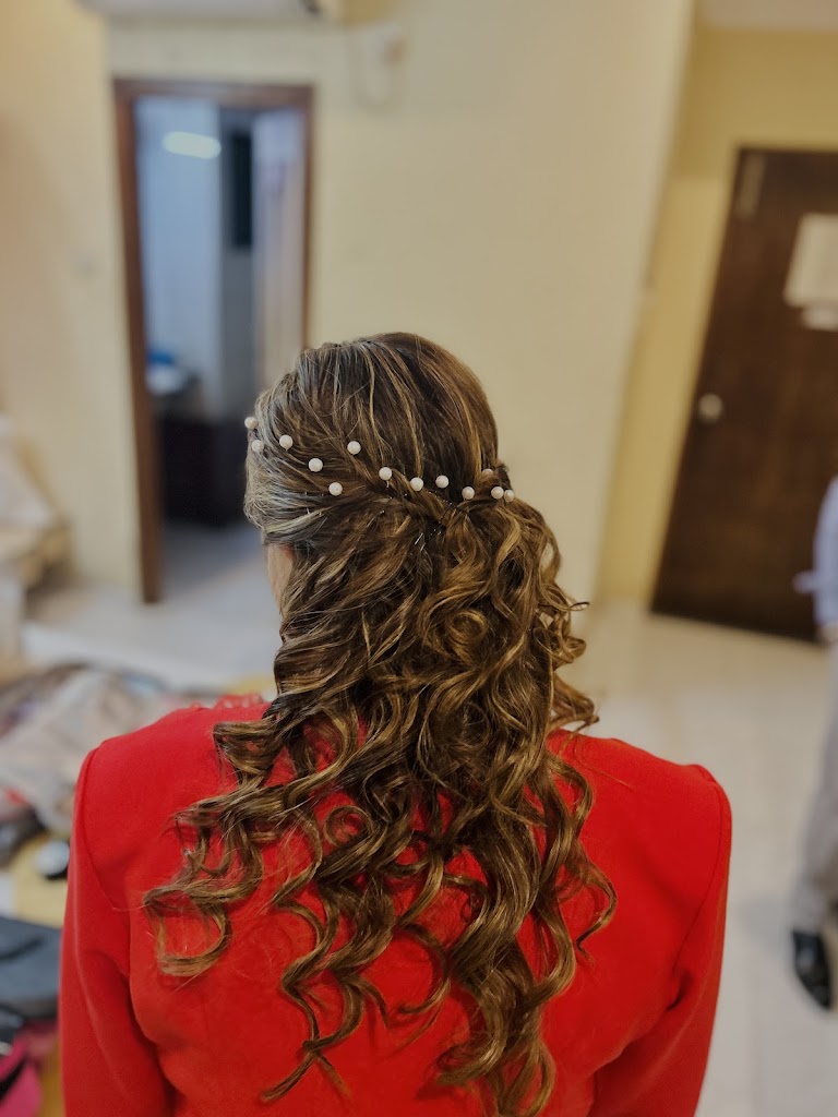 Charlene S Beauty Salon