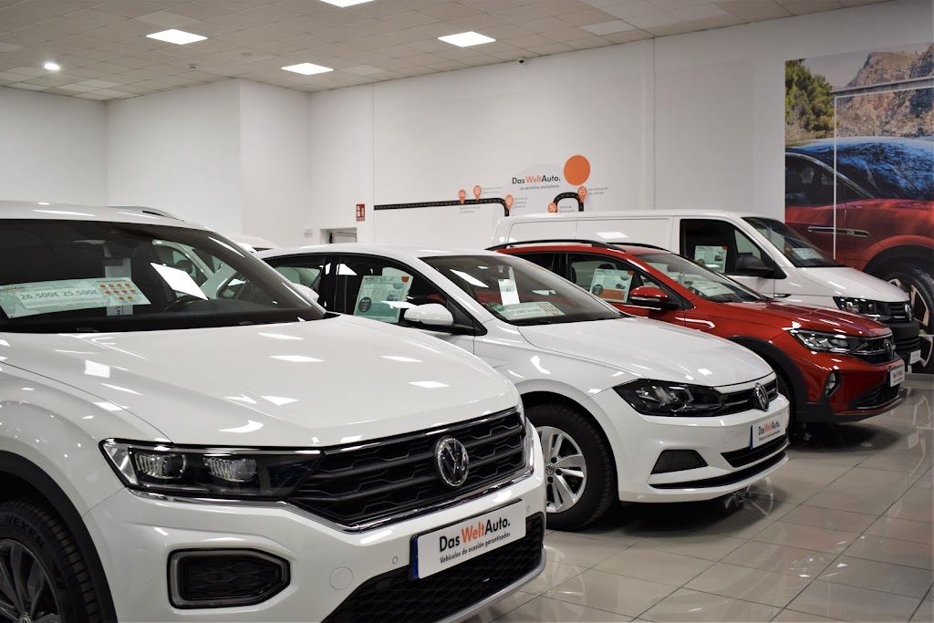 Quadis Marza Vila-real- Concesionario oficial Volkswagen y Skoda Ocasion — Interior